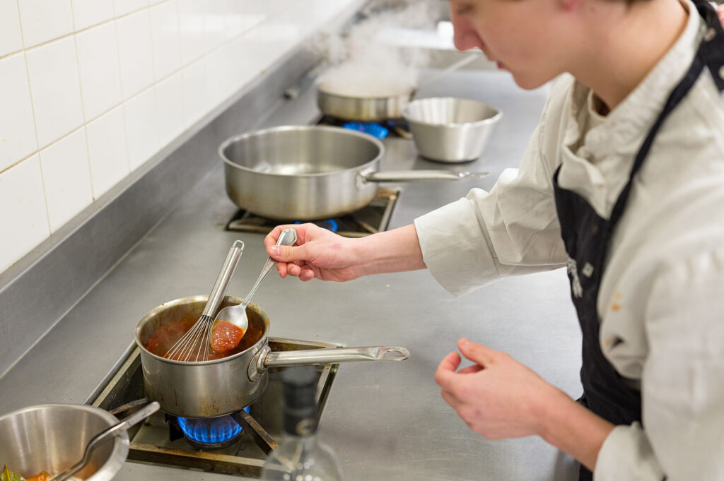 Reportage culinaire dans une &eacute;cole h&ocirc;teli&egrave;re